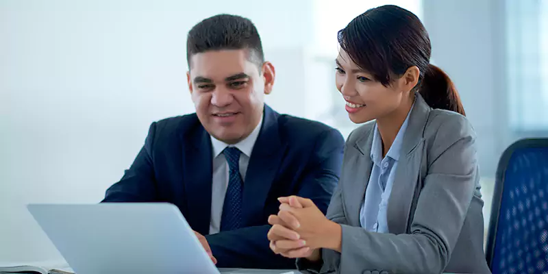 Why Partner with the Best TN Visa Consultants for Canadian Applicants for China?